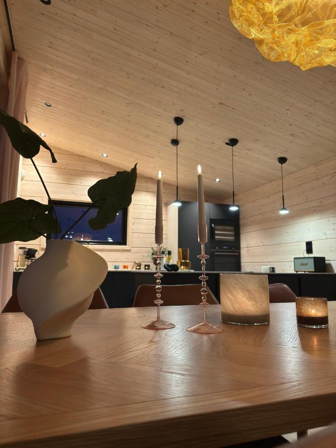 Vadsø Ekkeroy Lodge - Arctic Living מראה חיצוני תמונה